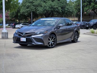 Used 2024 Toyota Camry SE