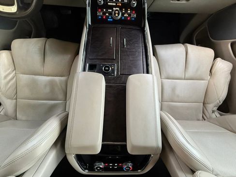 Used 2020 Lincoln Navigator Reserve w/ Luxury Package AWD/4WD image 55