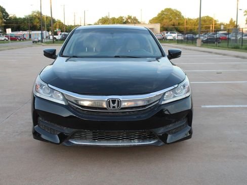 Used 2016 Honda Accord LX image 2