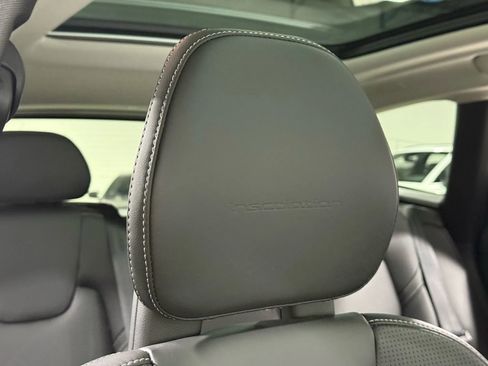 Used 2018 Volvo XC60 T8 Inscription w/ Luxury Seat Package image 49