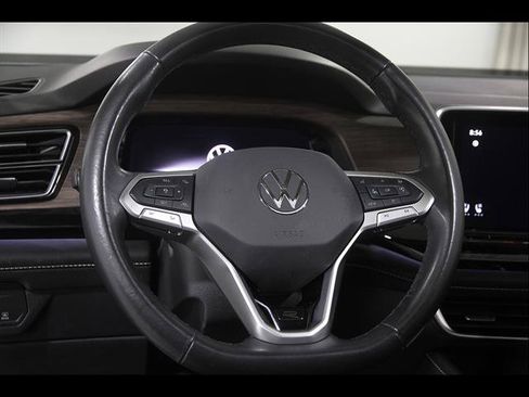 Certified 2024 Volkswagen Atlas SEL Premium R-Line AWD/4WD image 7