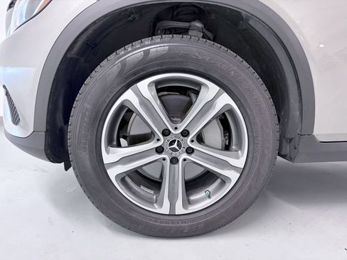 Used 2019 Mercedes-Benz GLC 300 image 10