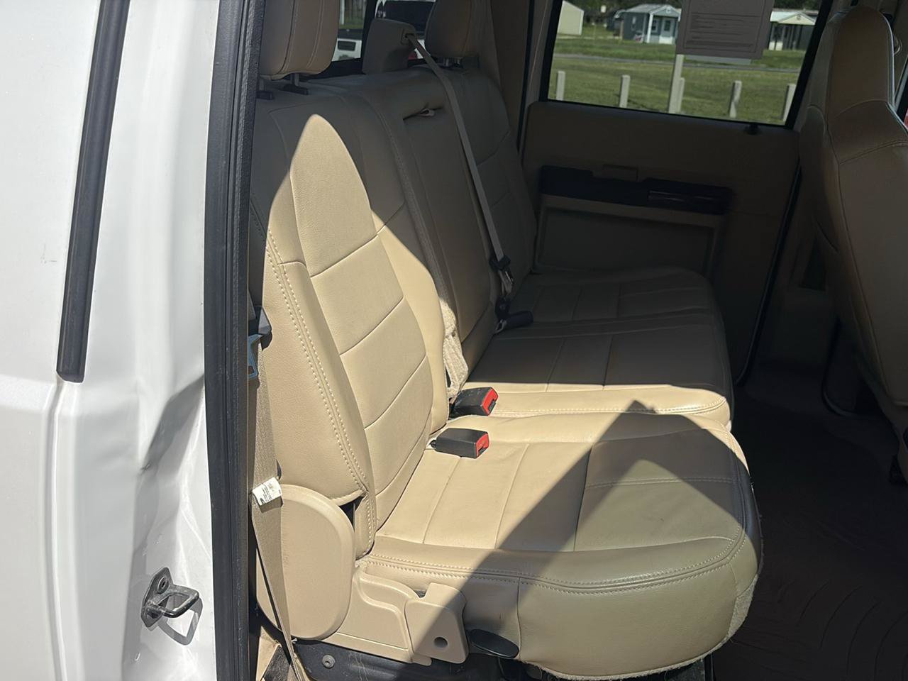 Used 2010 Ford F250 Lariat RWD image 17