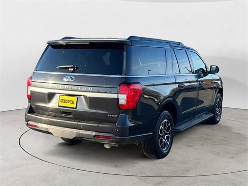 Certified 2024 Ford Expedition Max XLT image 5