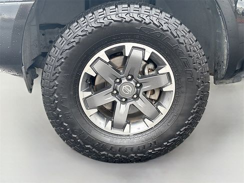 Used 2016 Nissan Frontier Desert Runner image 27