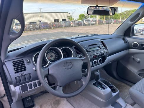 Used 2006 Toyota Tacoma 2WD Regular Cab image 14