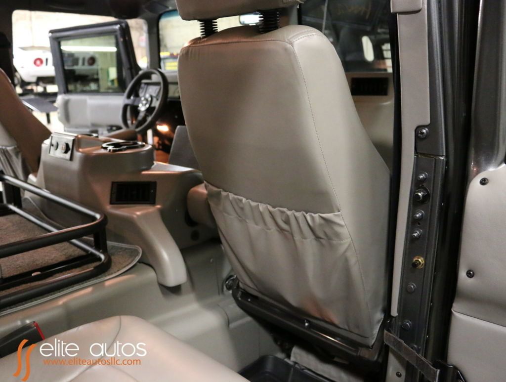 Used 2003 HUMMER H1 4-Door Wagon AWD/4WD image 23