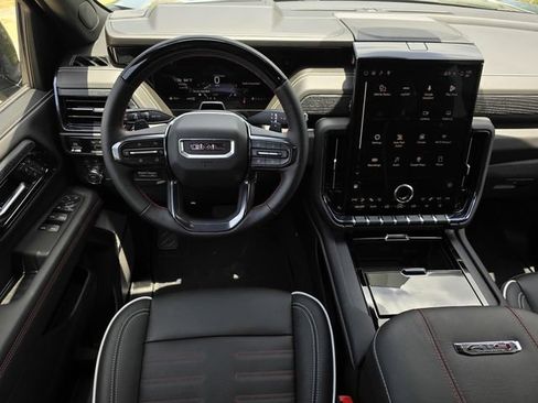 New 2026 GMC Yukon AT4 Ultimate AWD/4WD image 13