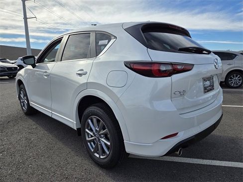 New 2025 MAZDA CX-5 AWD 2.5 S w/ Preferred Package image 3