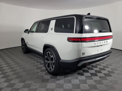 Used 2025 Rivian R1S Adventure AWD/4WD image 3