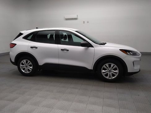 Used 2020 Ford Escape S image 11