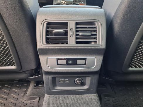 Used 2023 Audi Q5 2.0T Premium Plus w/ Premium Plus Package image 32