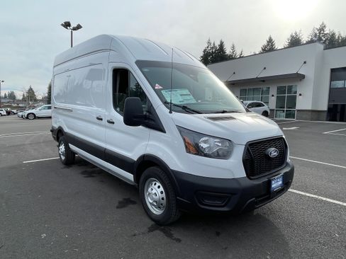 New 2026 Ford Transit 250 Base image 7