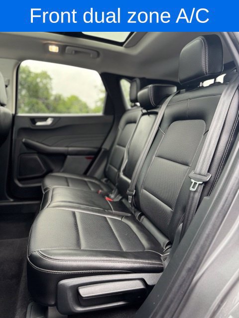 Certified 2022 Ford Escape Titanium w/ Class II Trailer Tow Package AWD/4WD image 24