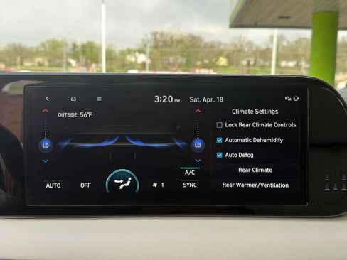 Used 2023 Hyundai Palisade Calligraphy image 9