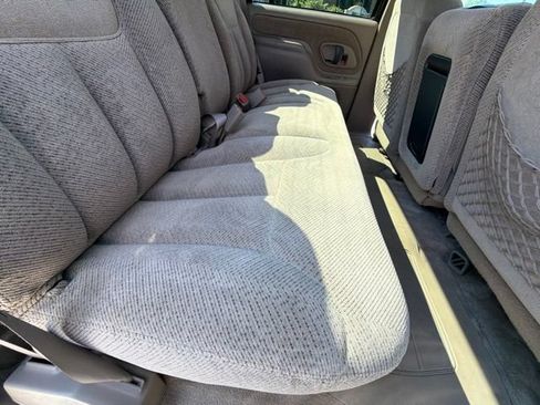 Used 1999 Chevrolet Silverado 2500 4x4 Crew Cab w/ Preferred Equipment Group 2 image 78