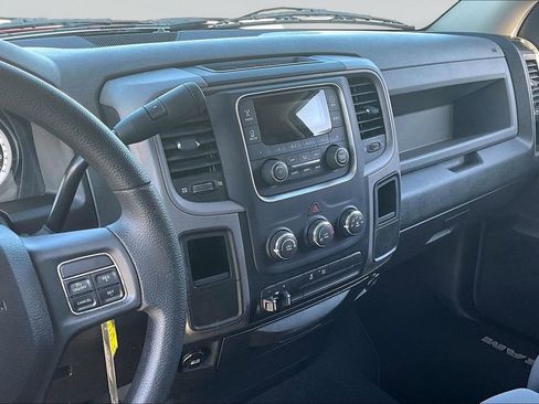 Used 2014 RAM 1500 Express image 10