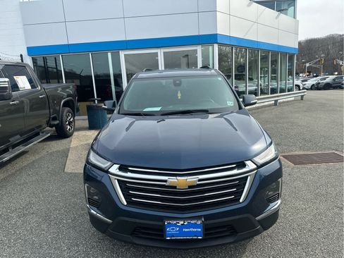 Certified 2023 Chevrolet Traverse LT w/ LPO, Floor Liner Package image 3