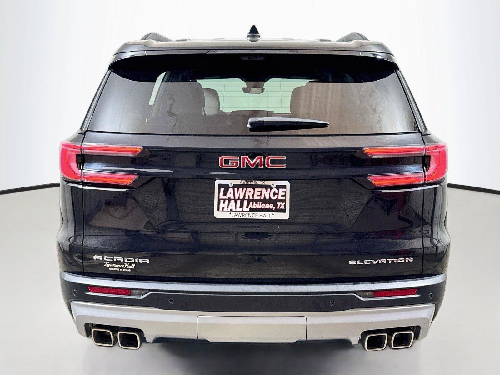 Used 2026 GMC Acadia Elevation w/ Elevation Premium Package FWD image 5
