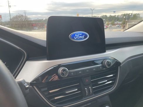 Used 2022 Ford Escape SE w/ Convenience Package image 11