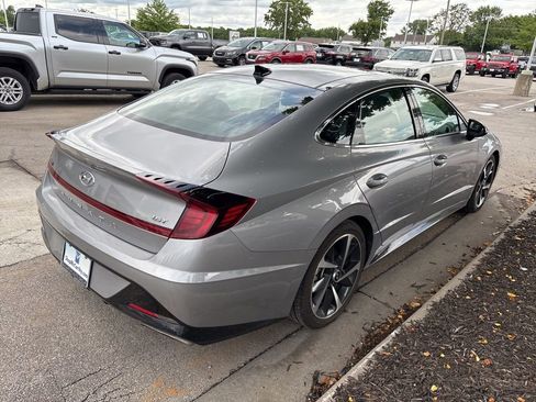 Used 2023 Hyundai Sonata SEL Plus FWD image 4