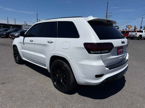 Used 2018 Jeep Grand Cherokee Trackhawk AWD/4WD image 6