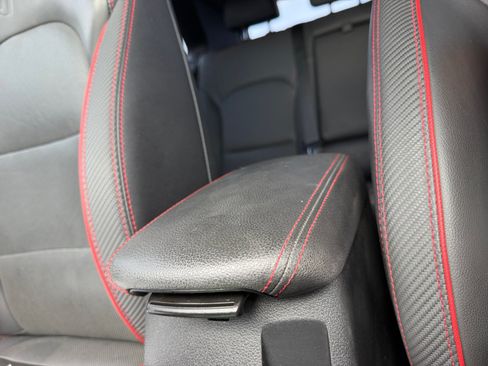 Used 2019 Hyundai Elantra GT N Line w/ Tech Package 03 FWD image 15