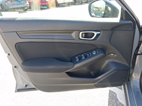 Used 2025 Honda Civic Sport image 19