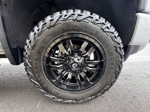 Used 2022 Chevrolet Silverado 2500 High Country w/ Z71 Off-Road Package image 57