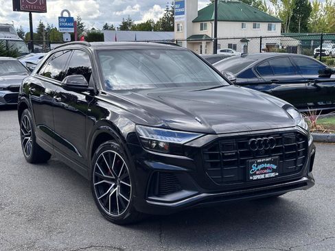 Used 2019 Audi Q8 Prestige w/ Luxury Package AWD/4WD image 33