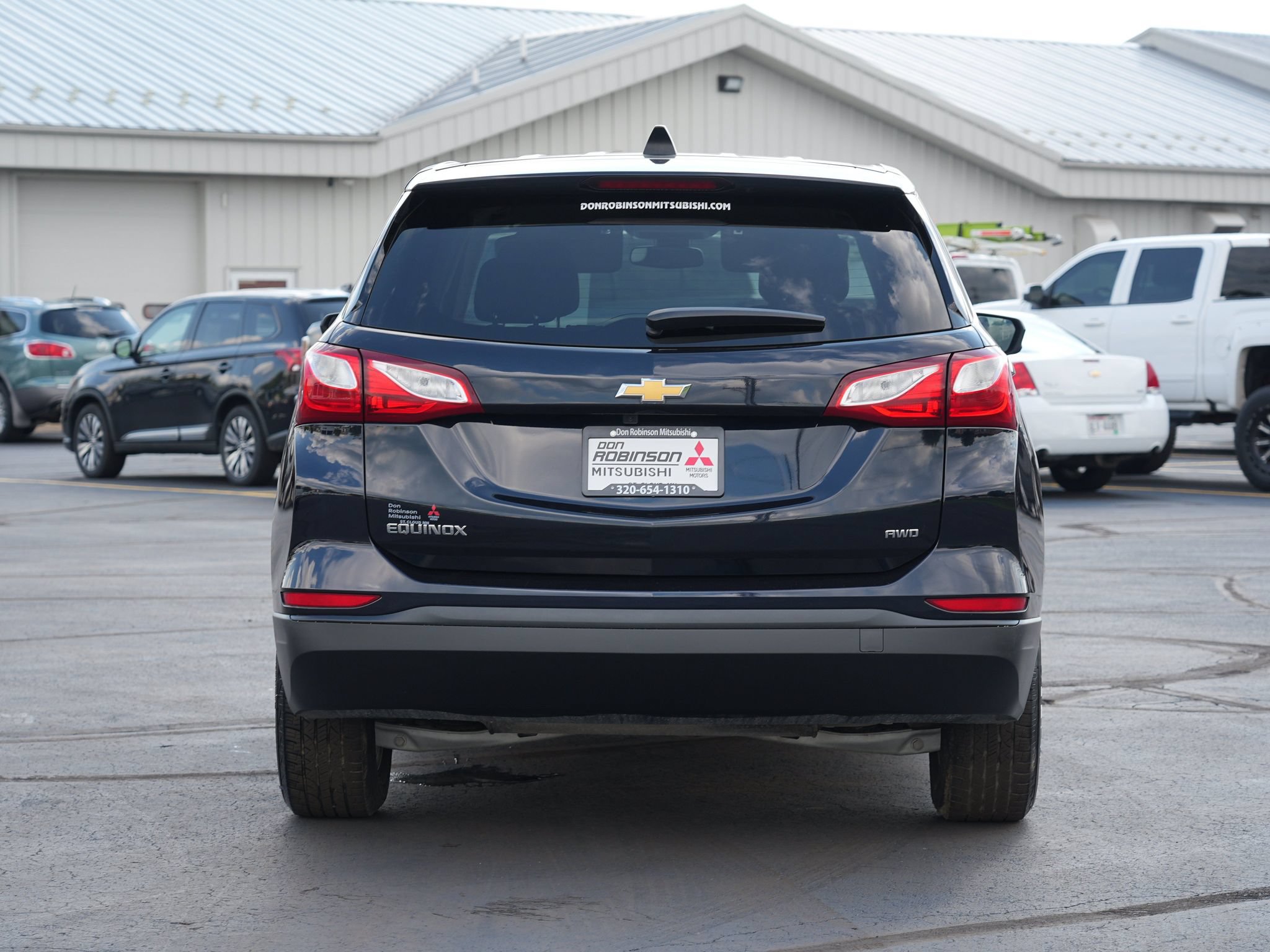 Used 2020 Chevrolet Equinox LS AWD/4WD image 4