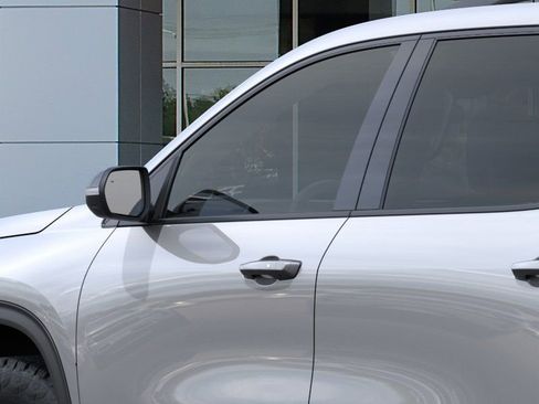 New 2026 Chevrolet Traverse Z71 w/ Enhanced Driving Package AWD/4WD image 12