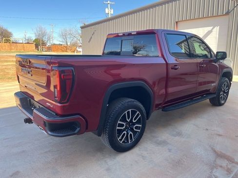 Used 2025 GMC Sierra 1500 AT4 w/ AT4 Premium Package image 4