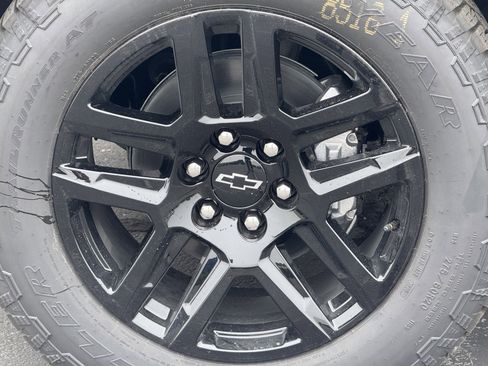 New 2026 Chevrolet Silverado 1500 Custom w/ Turbomax Blackout Package image 9