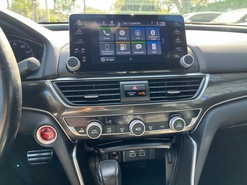 Used 2022 Honda Accord Sport image 7