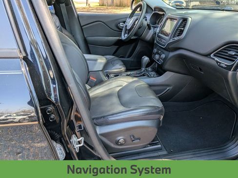 Used 2023 Jeep Cherokee Altitude Lux AWD/4WD image 18