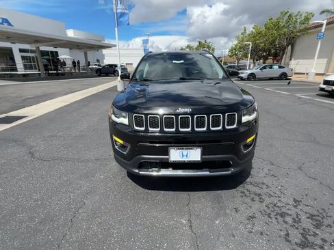 Used 2018 Jeep Compass Limited w/ Navigation Group image 3