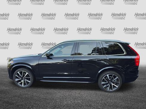 Used 2022 Volvo XC90 T6 Momentum w/ Climate Package AWD/4WD image 11