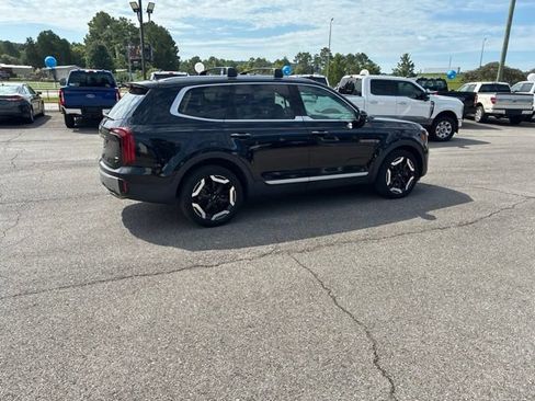 Used 2025 Kia Telluride S AWD/4WD image 41