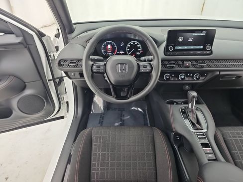 Used 2024 Honda HR-V Sport image 23