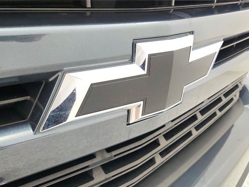 Used 2020 Chevrolet Silverado 1500 RST AWD/4WD image 32