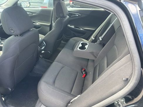 Used 2024 Chevrolet Malibu LT FWD image 9
