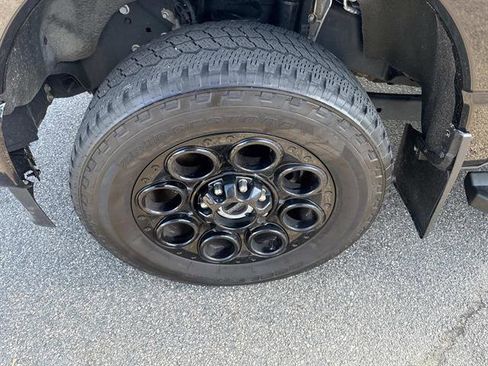 Certified 2024 Ford F250 Lariat w/ Lariat Ultimate Package image 9