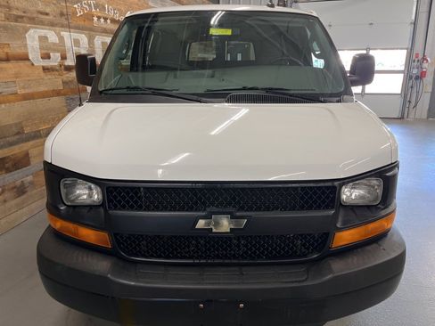 Used 2016 Chevrolet Express 2500 LS image 6