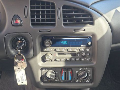 Used 2002 Chevrolet Monte Carlo SS w/ Preferred Equipment Group FWD image 16