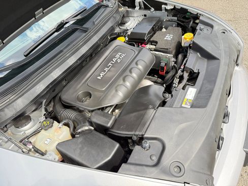 Used 2016 Jeep Cherokee Latitude w/ Safety/Convenience Group image 75