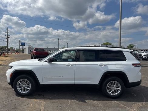 New 2026 Jeep Grand Cherokee L Laredo RWD image 6