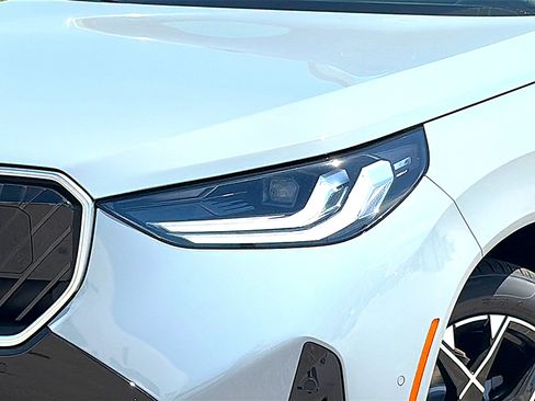 New 2026 BMW X3 xDrive30i w/ Premium Package AWD/4WD image 4