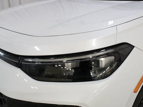 New 2026 Volkswagen Tiguan SE R-Line FWD image 33