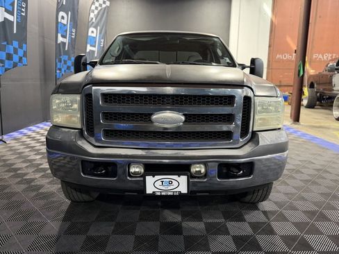Used 2005 Ford F250 XLT image 7